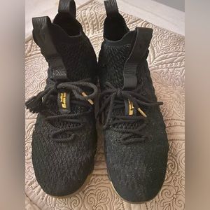 Used LeBron basketball sneakers , black , size 11